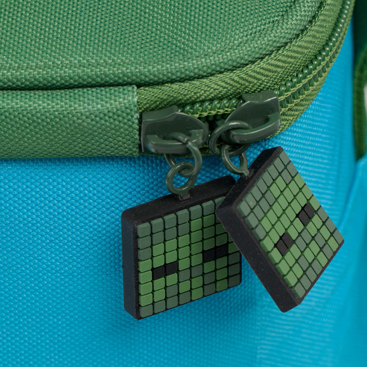 minecraft-chicken-jockey-square-lunch-cooler-bag-f7 00027778-Z.jpg