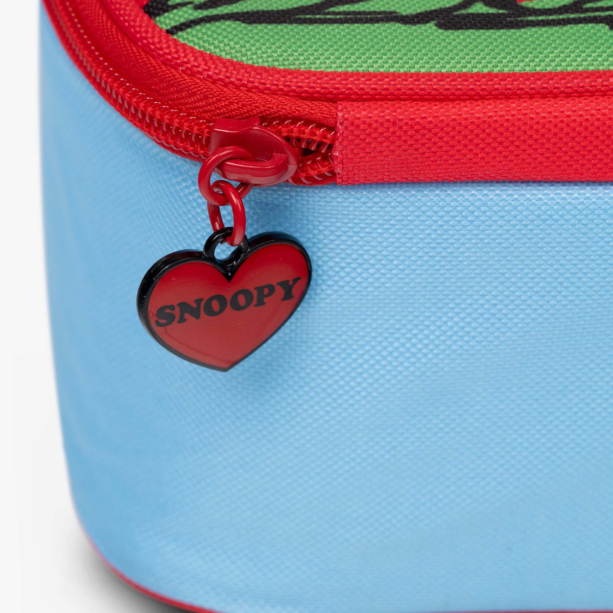 snoopy-s-doghouse-horizontal-lunch-cooler-bag-r6 00028034-Z.jpg