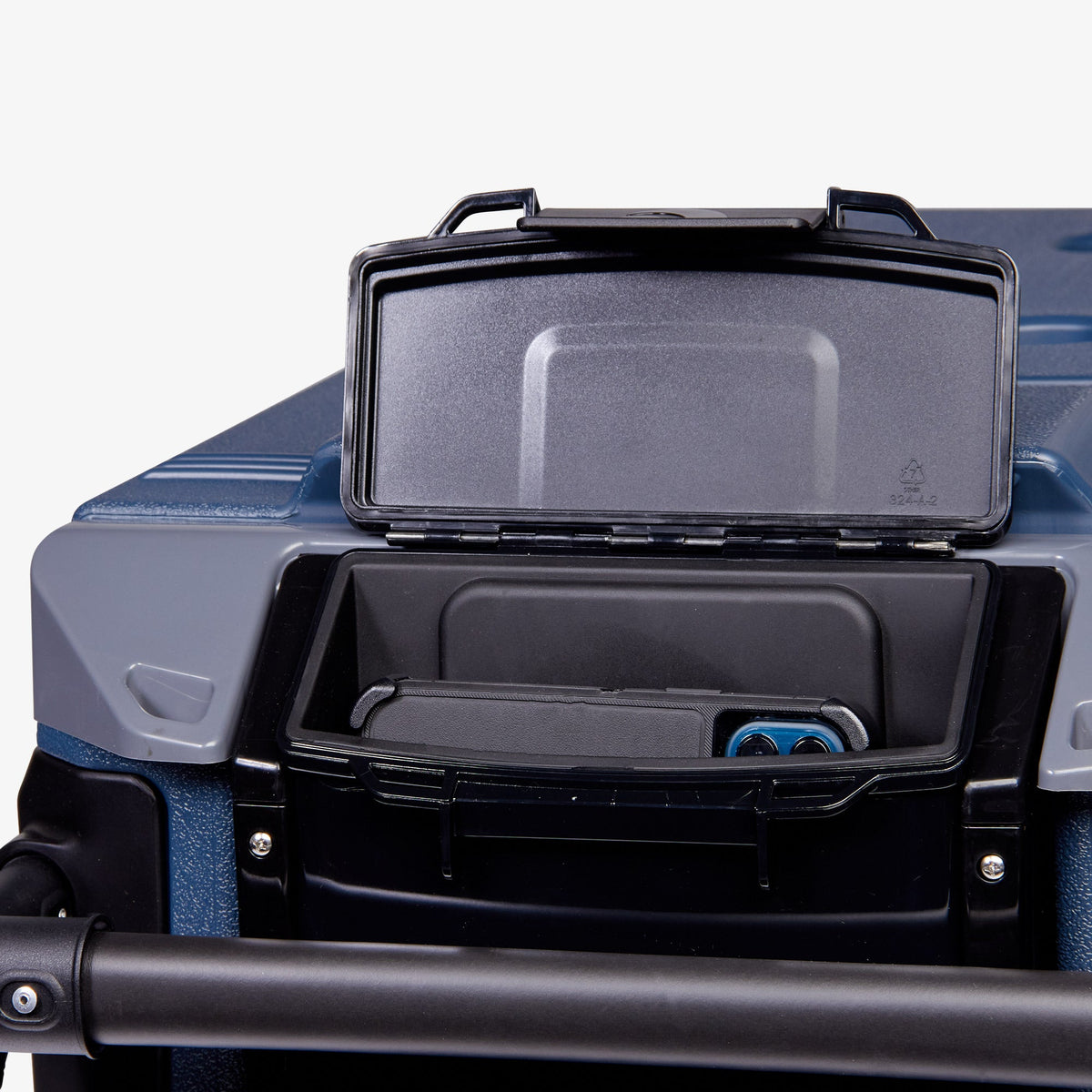 trailmate-journey-70-qt-cooler-w4 00034127_7.jpg