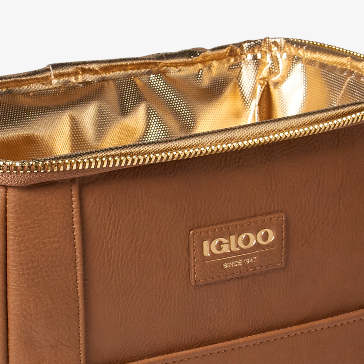 igloo-luxe-mini-convertible-backpack-b7 00066043_D2.jpg