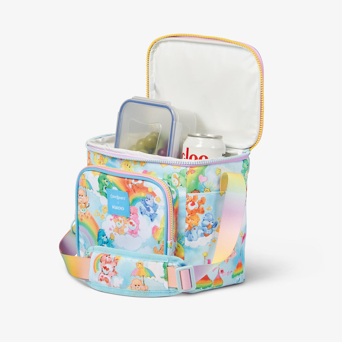 the-care-bearstm-clouds-square-lunch-bag-b8 00066102_3.jpg