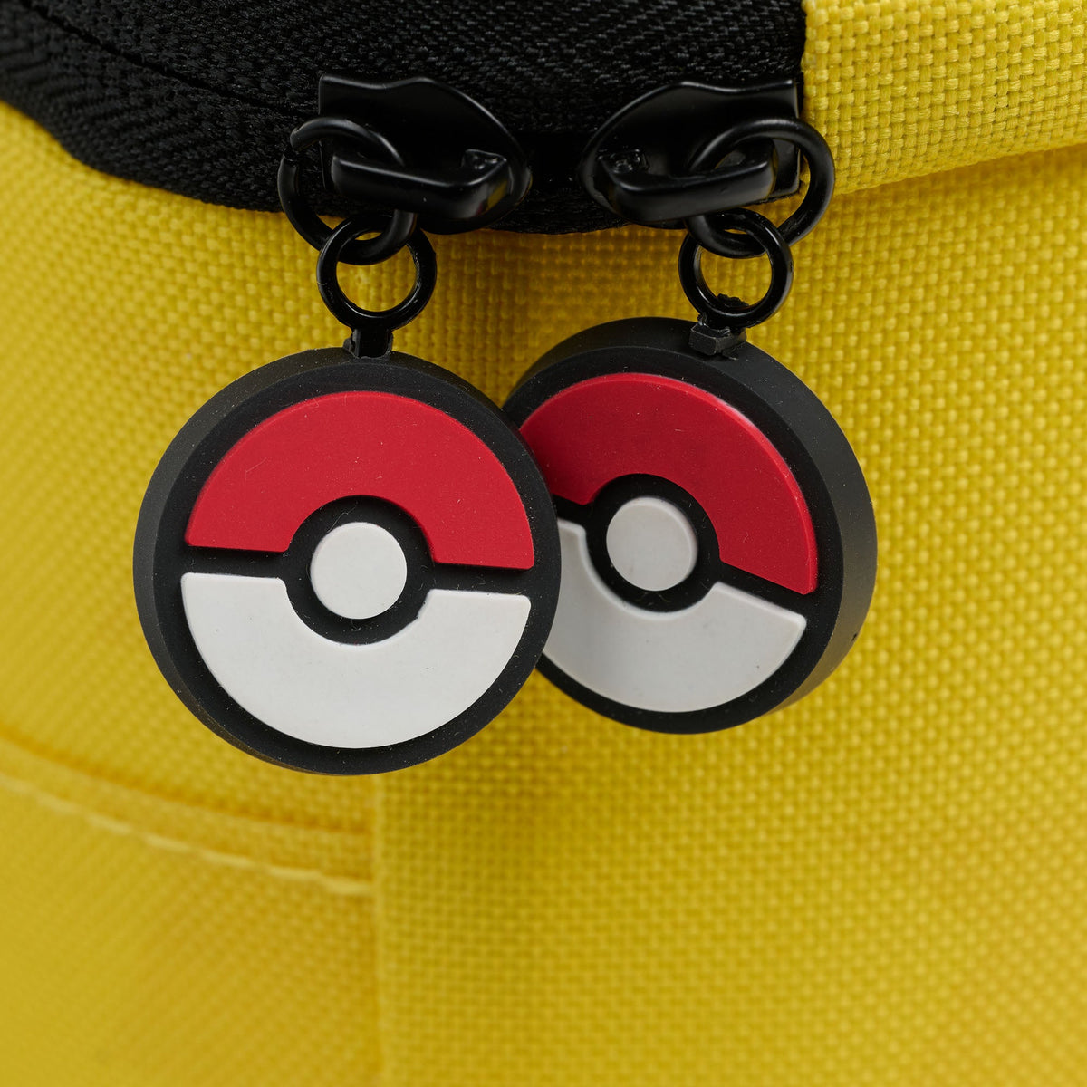 pokemon-pikachu-square-lunch-cooler-bag-o4 00066645-Z.jpg