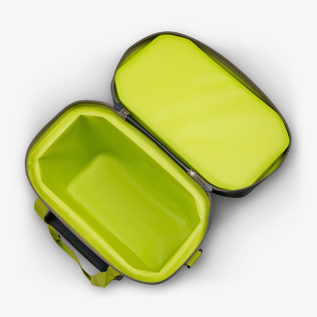 trailmate-36-can-cooler-bag-f9 00066773-O3.jpg