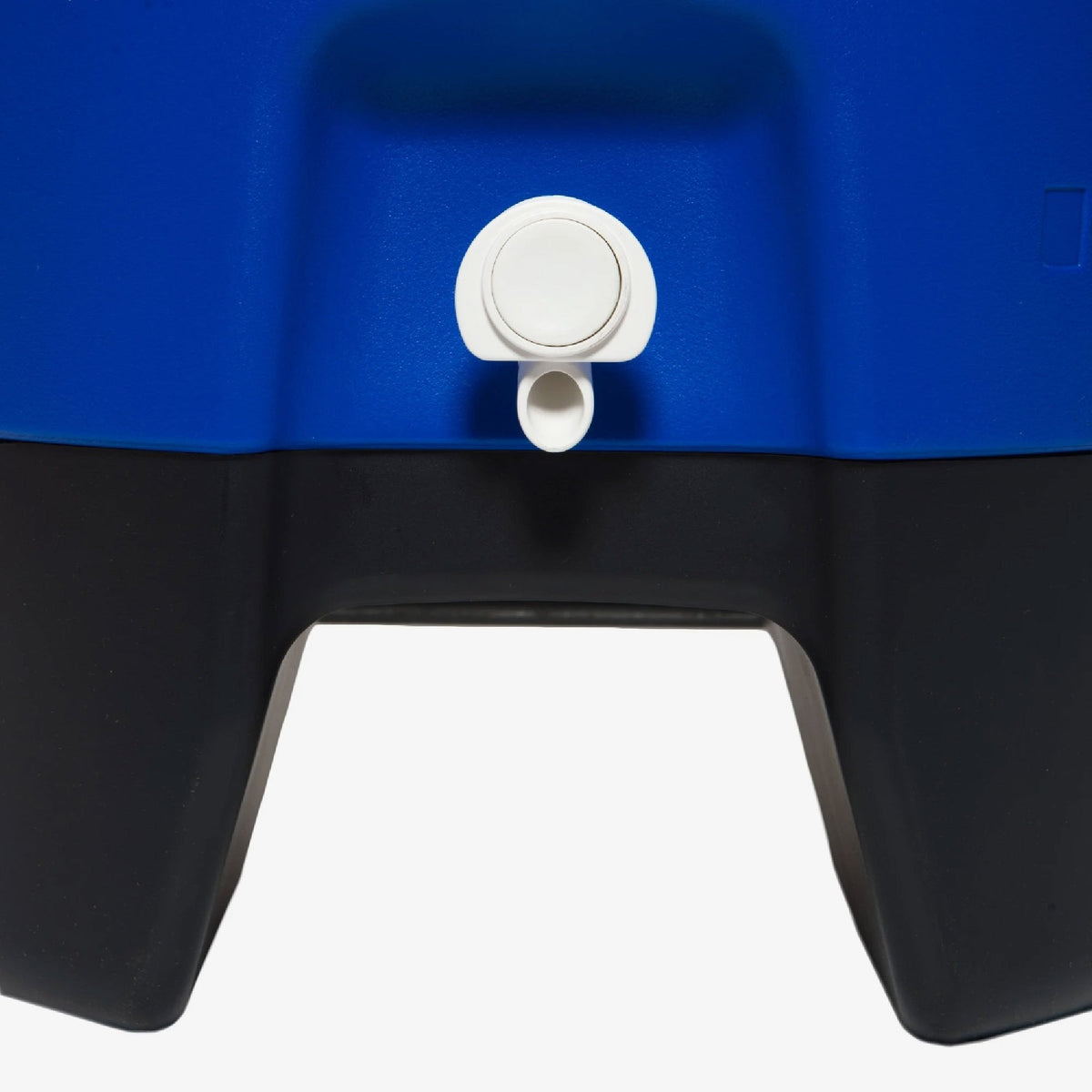 sport-5-gallon-roller-water-jug-g8 42115-sport-5-gallon-roller-water-jug-majestic-blue-detail.jpg